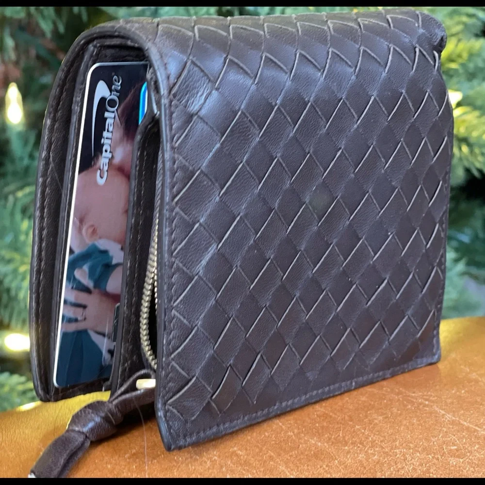 BOTTEGA VENETA - Intrecciato woven design -  French Organizer Zip/Bifold Wallet - Picture 7 of 16